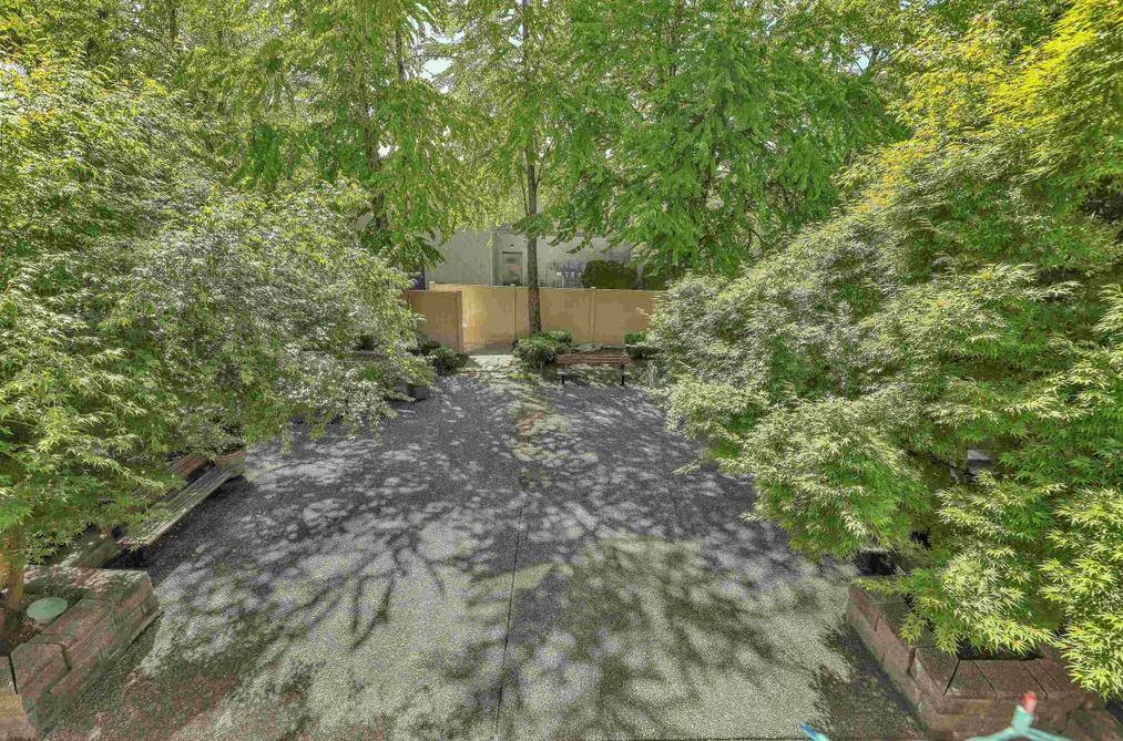 207 6385 121 STREET, Surrey BC V3X 3K6, Surrey BC — Residential for Sale — Photo 4 of 37