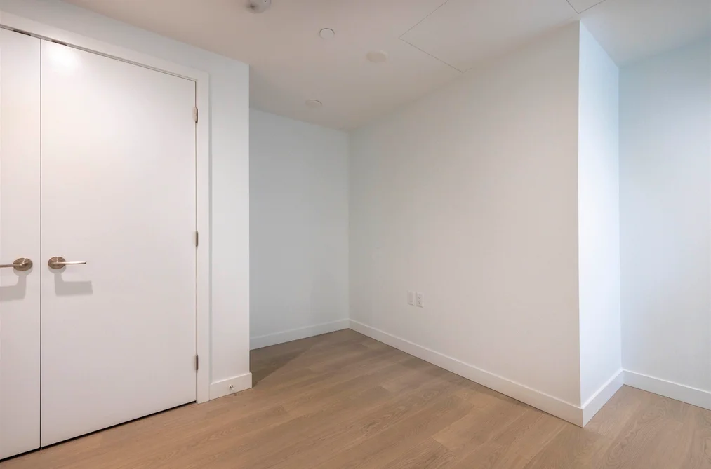 207 6537 TELFORD AVENUE, Burnaby BC V5H 0K9, Burnaby BC — Residential for Sale - Photo 3