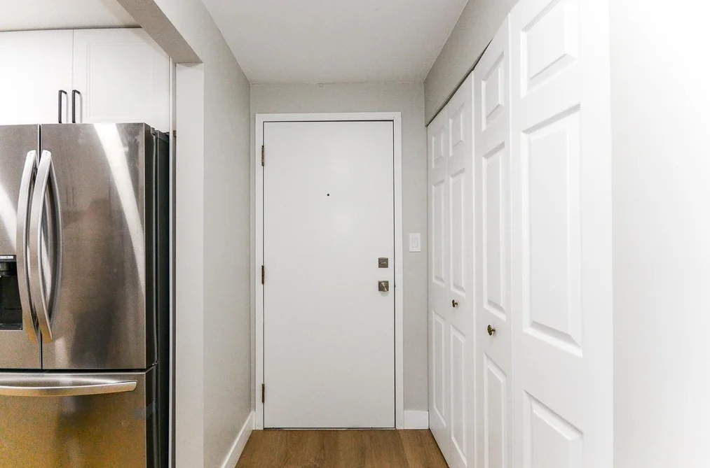207 7295 MOFFATT ROAD, Richmond BC V6Y 3E5, Richmond BC — Residential for Sale - Photo 2