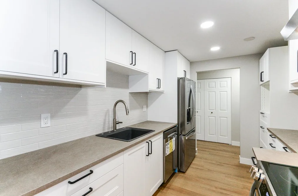 207 7295 MOFFATT ROAD, Richmond BC V6Y 3E5, Richmond BC — Residential for Sale — Photo 6 of 32