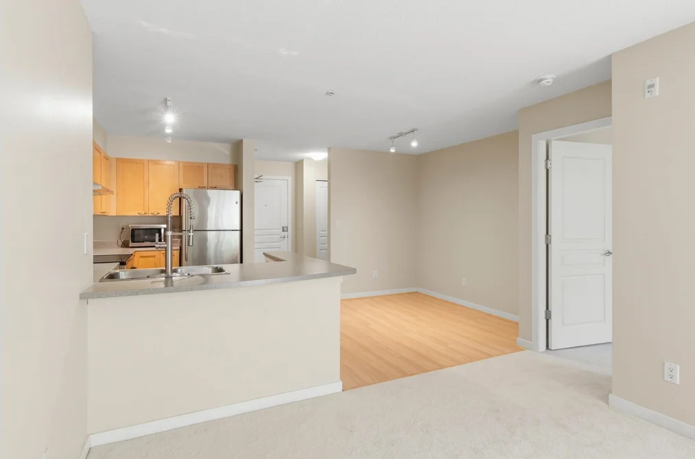 207 7383 GRIFFITHS DRIVE, Burnaby BC V5E 4M8, Burnaby BC — Residential for Sale — Photo 8 of 17