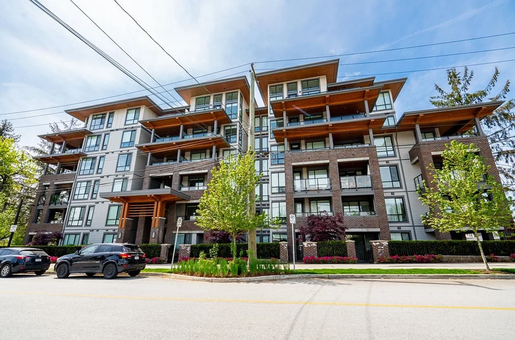 207 7599 15TH STREET, Burnaby BC V3N 0H9, Burnaby BC — Residential for Sale - Photo 2