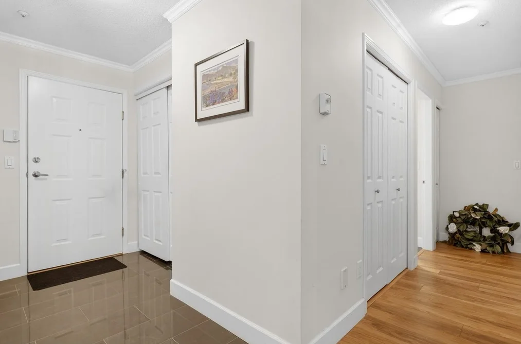 207 78 RICHMOND STREET, New Westminster BC V3L 5T2, New Westminster BC — Residential for Sale - Photo 3