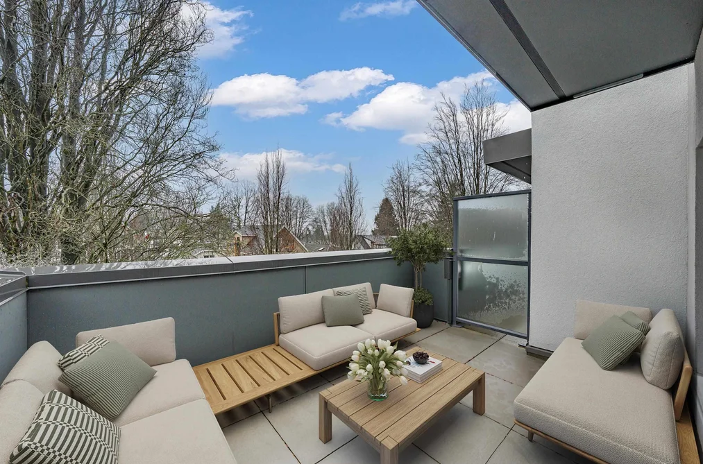 Townhouse for sale at 2071 E 1st Avenue Vancouver British Columbia - MLS: R3049914