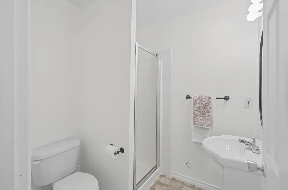 2071 Guilford Drive, Abbotsford, BC - MLS: R3178554 - Photo 25 2071 Guilford Drive, Abbotsford, BC - MLS: R3178554 - Photo 25