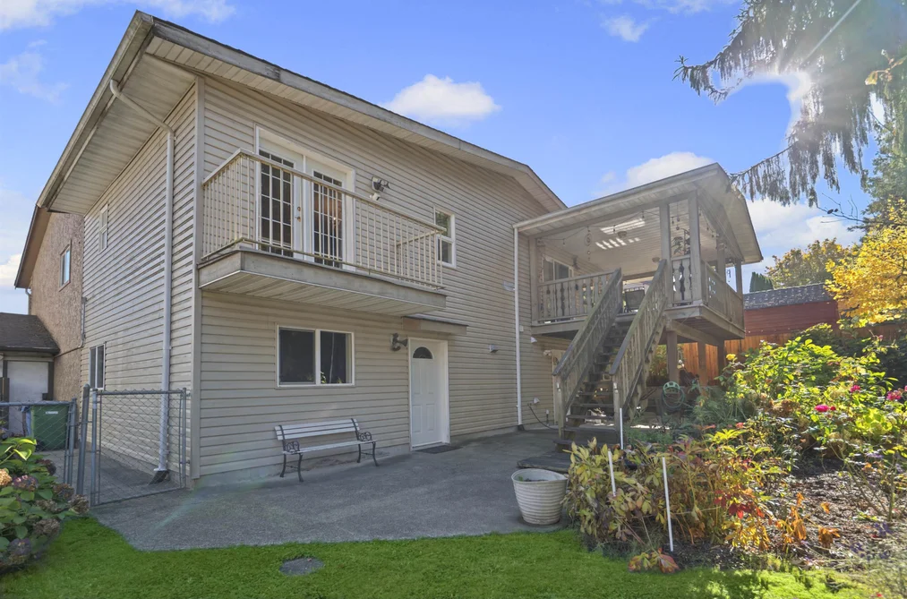 2071 Guilford Drive, Abbotsford, BC - MLS: R3178554 - Photo 31 2071 Guilford Drive, Abbotsford, BC - MLS: R3178554 - Photo 31