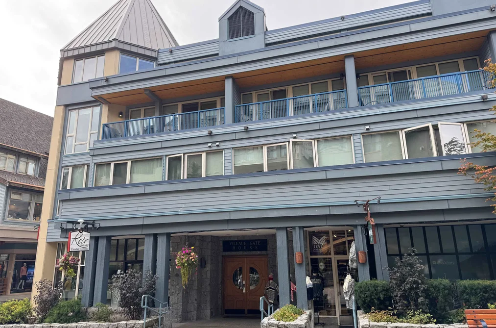 Condo for sale at 207/307 4321 Village Gate (Week 29) Boulevard Whistler British Columbia - MLS: R3054290