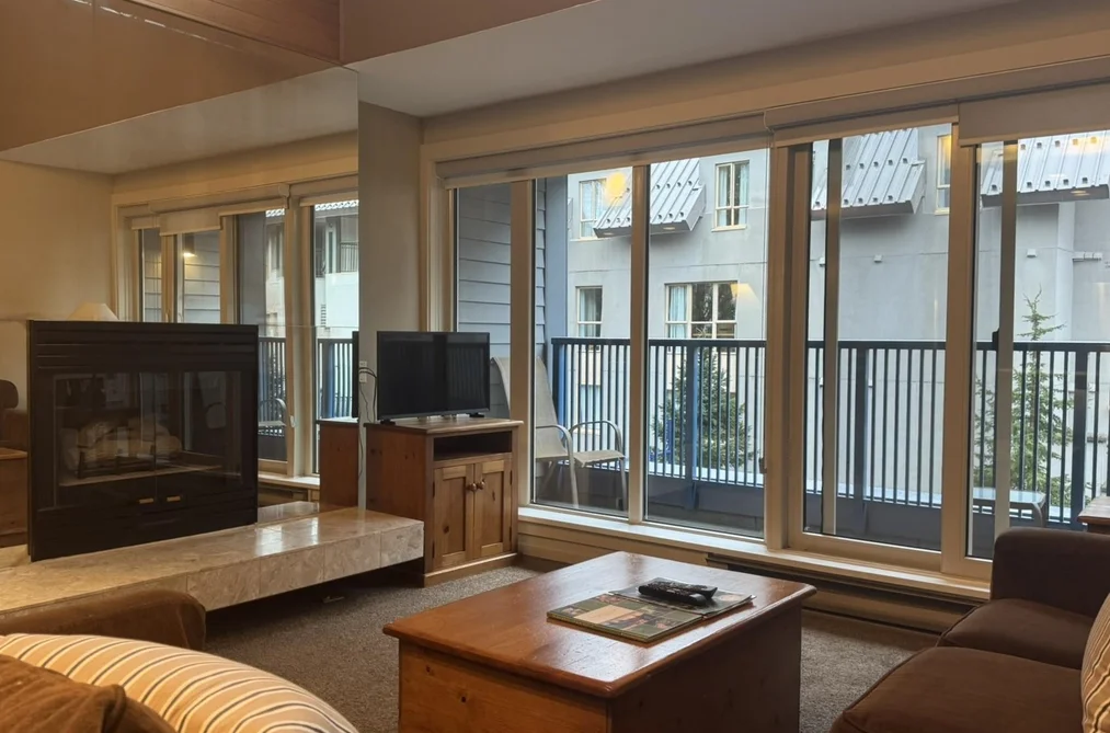 207/307 4321 VILLAGE GATE (WEEK 29) BOULEVARD, Whistler BC V8E 1H3, Whistler BC — Residential for Sale - Photo 4