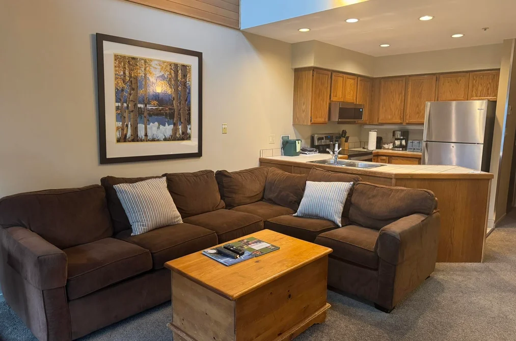 207/307 4321 VILLAGE GATE (WEEK 29) BOULEVARD, Whistler BC V8E 1H3, Whistler BC — Residential for Sale - Photo 6