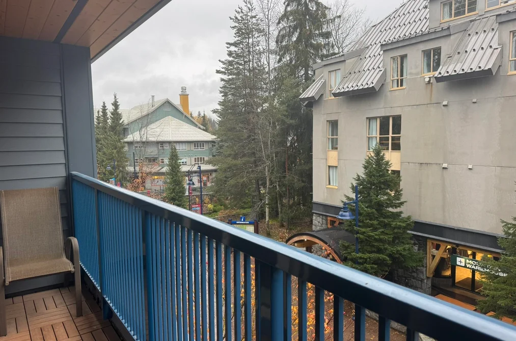 207/307 4321 VILLAGE GATE (WEEK 9) BOULEVARD, Whistler BC V8E 1H3, Whistler BC — Residential for Sale - Photo 4