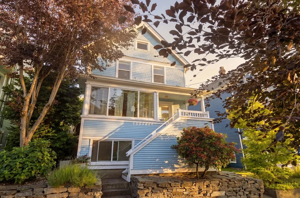 House for sale at 2075 Cypress Street Vancouver British Columbia - MLS: R3136920