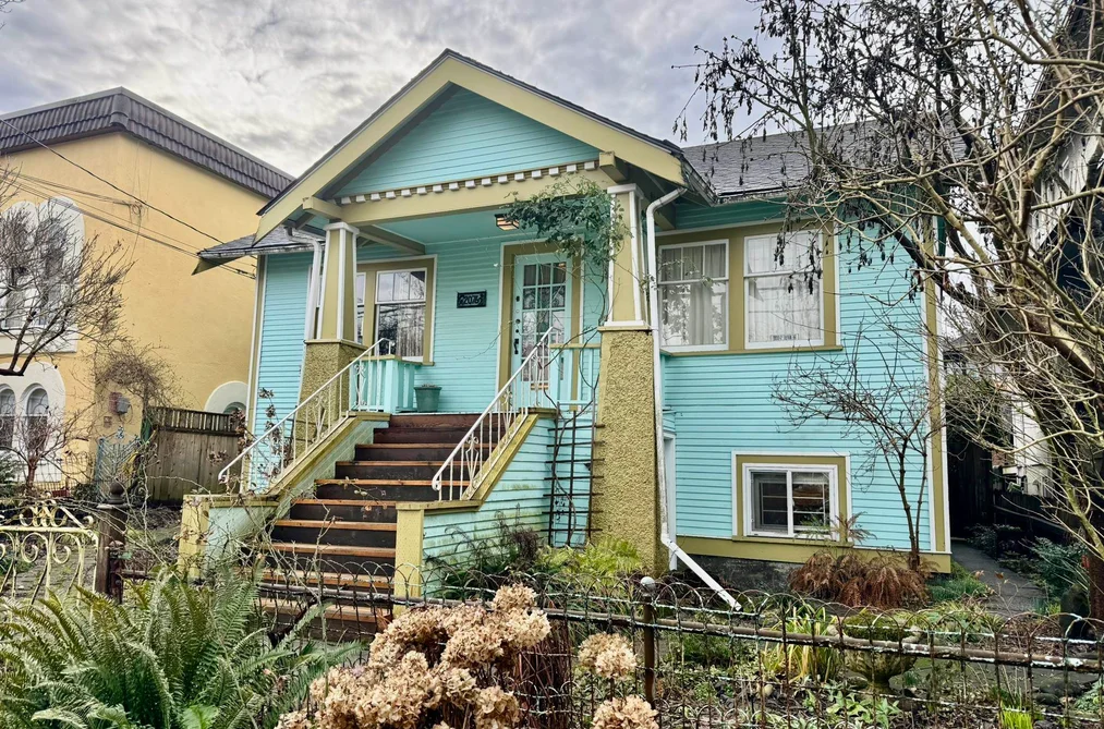 House for sale at 2076 Turner Street Vancouver British Columbia - MLS: R3133699