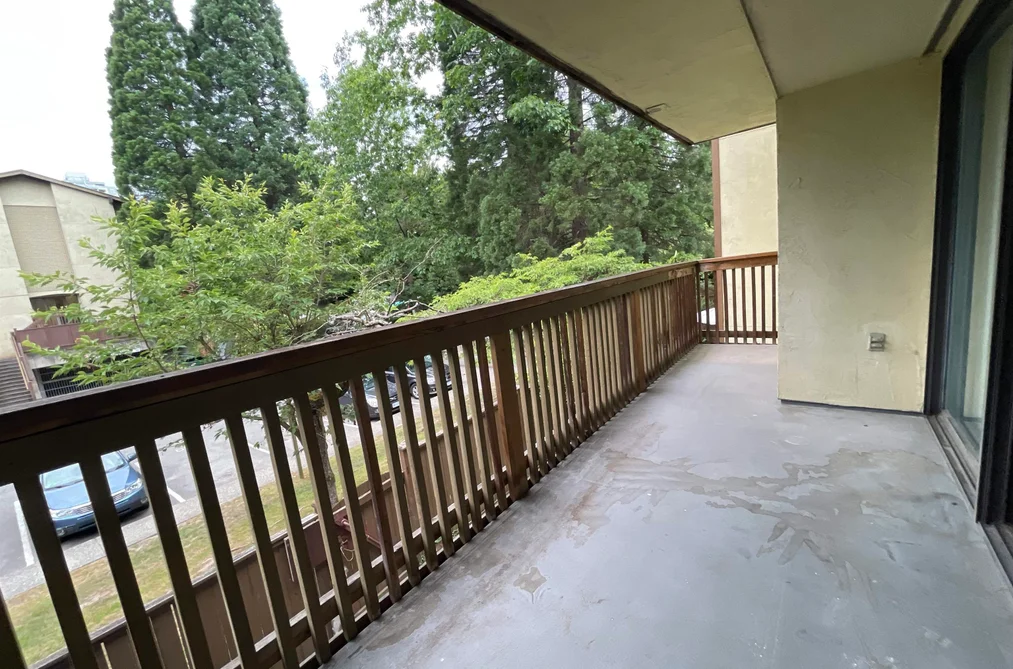 208 10061 150TH STREET, Surrey BC V3R 4A7, Surrey BC — Residential for Sale — Photo 14 of 14
