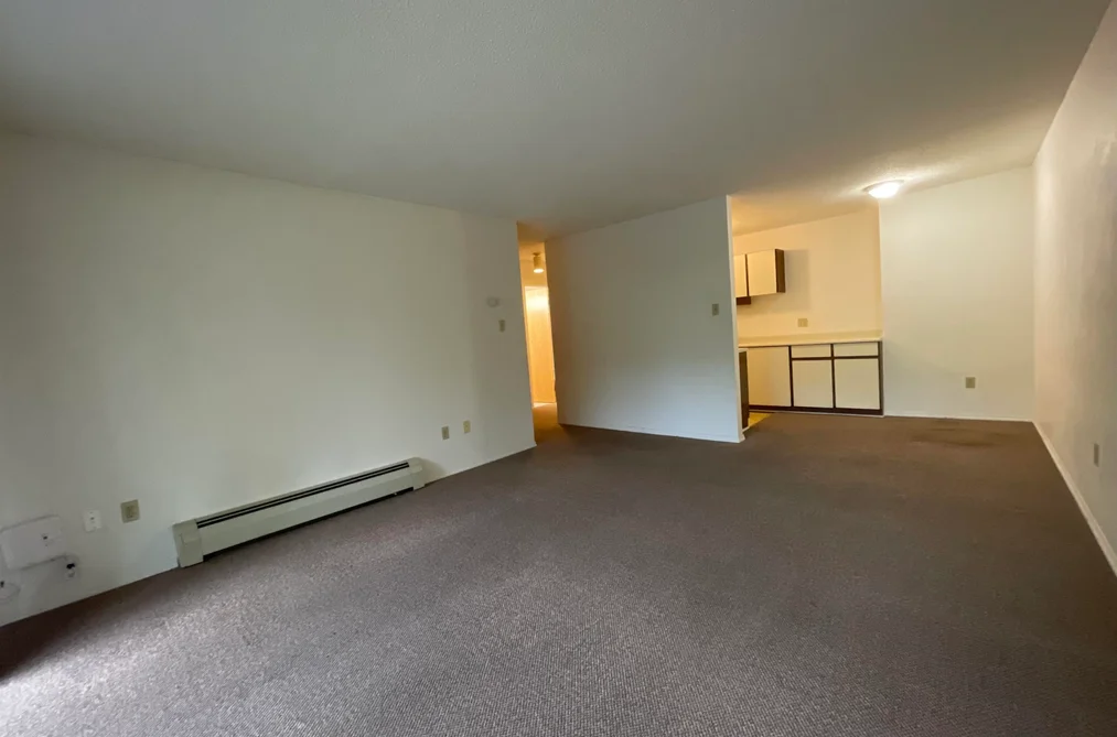 208 10061 150TH STREET, Surrey BC V3R 4A7, Surrey BC — Residential for Sale — Photo 7 of 14