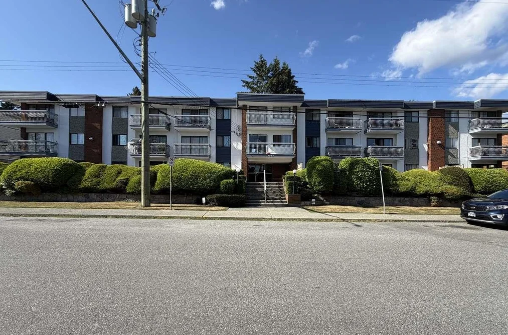 208 1045 HOWIE AVENUE, Coquitlam BC V3J 1T5, Coquitlam BC — Residential for Sale - Photo 2