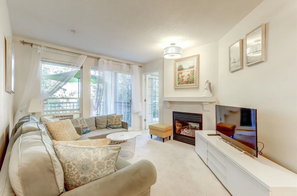 208 1150 E 29TH STREET, North Vancouver BC V7K 3E2, North Vancouver BC — Residential for Sale — Photo 3 of 34