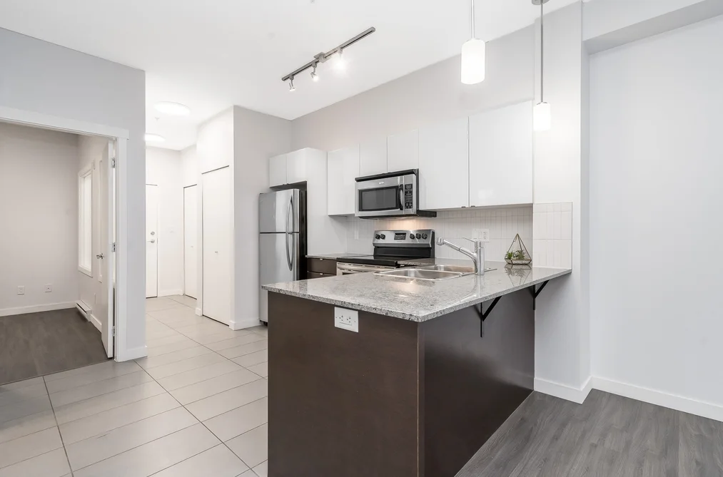 208 - 13733 107A Avenue, Surrey, BC - MLS: R3178871 - Photo 7 208 - 13733 107A Avenue, Surrey, BC - MLS: R3178871 - Photo 7