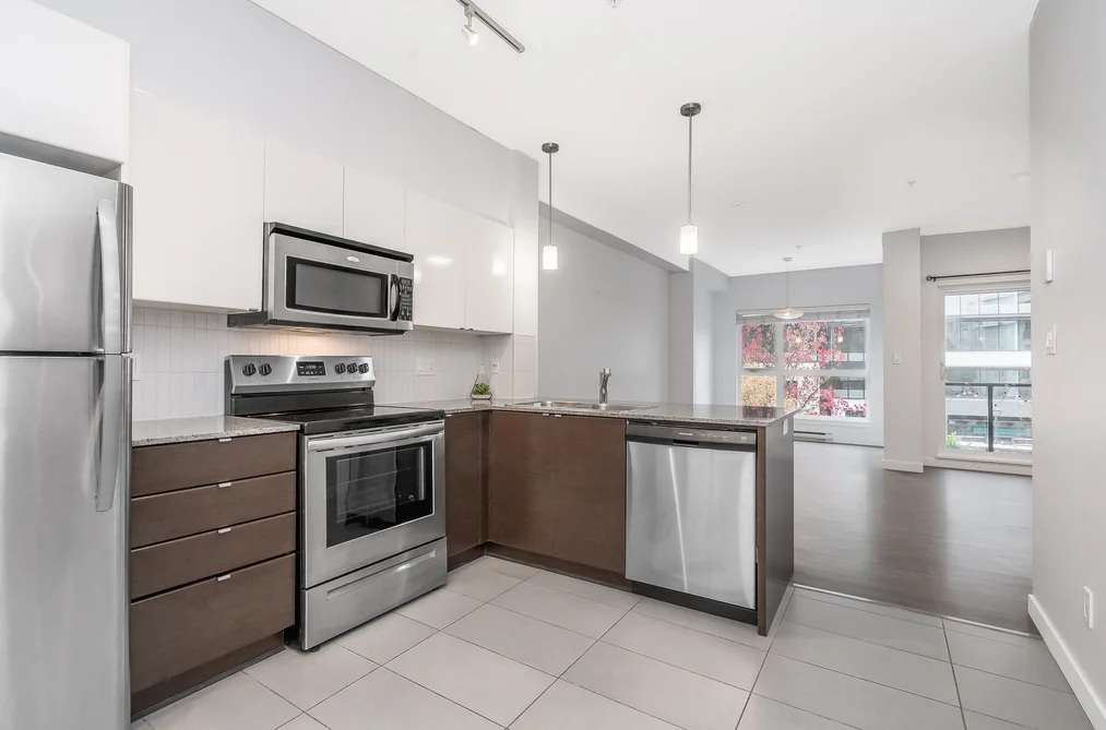 208 - 13733 107A Avenue, Surrey, BC - MLS: R3178871 - Photo 9 208 - 13733 107A Avenue, Surrey, BC - MLS: R3178871 - Photo 9