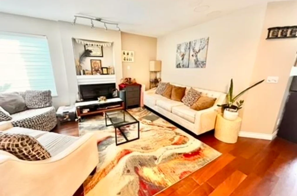 208 13900 HYLAND ROAD, Surrey BC V3W 1K4, Surrey BC — Residential for Sale - Photo 3