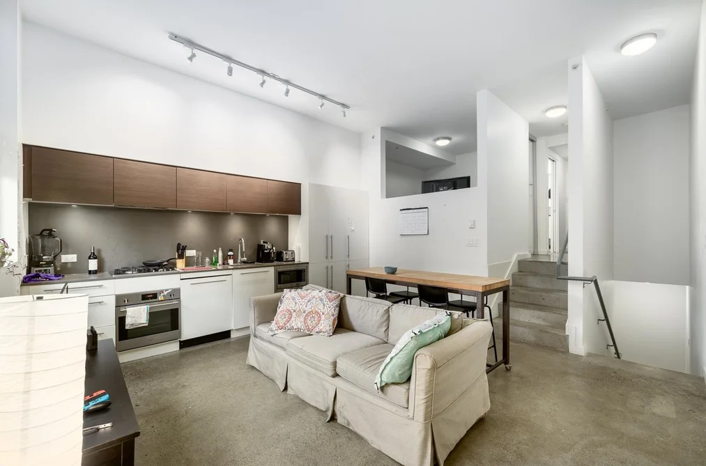 Condo for sale at 208 150 E Cordova Street Vancouver British Columbia - MLS: R3119729