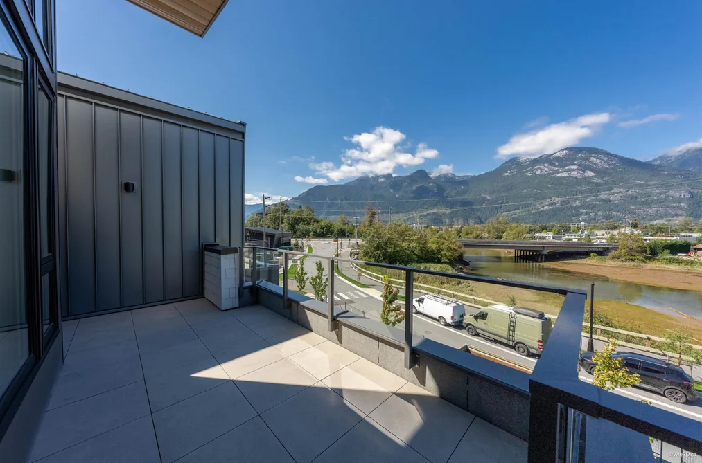 208-1502 Scott Crescent, Squamish, BC - Townhouse for Sale - Photo 30 of 40 208-1502 Scott Crescent, Squamish, BC - Townhouse for Sale - Photo 30 of 40
