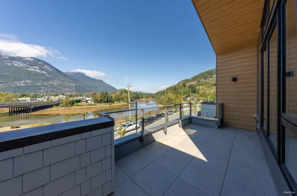 208-1502 Scott Crescent, Squamish, BC - Townhouse for Sale - Photo 34 of 40 208-1502 Scott Crescent, Squamish, BC - Townhouse for Sale - Photo 34 of 40