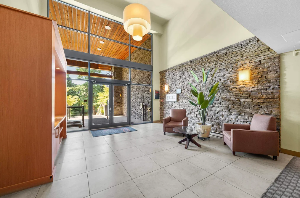 208 188 W 29 STREET, North Vancouver BC V7N 0A2, North Vancouver BC — Residential for Sale - Photo 2