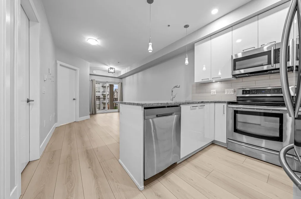 Condo for sale at 208 20175 53 Avenue Langley British Columbia - MLS: R3111893