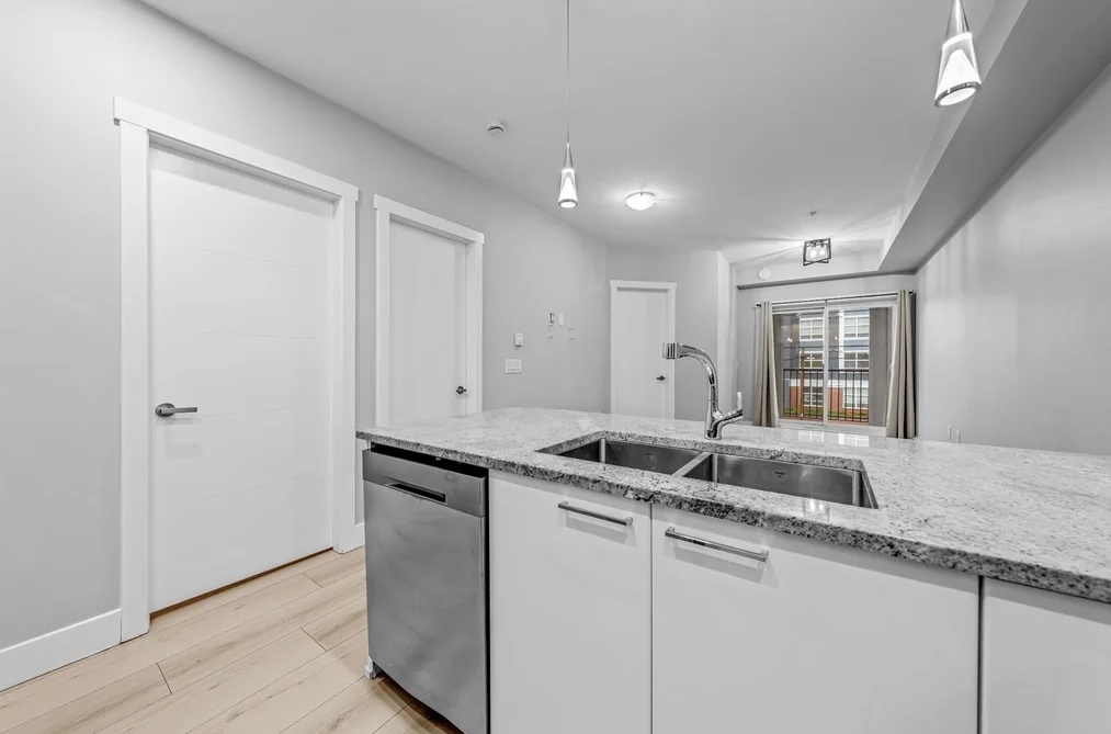 208 20175 53 AVENUE, Langley BC V3A 0J8, Langley BC — Residential for Sale - Photo 4