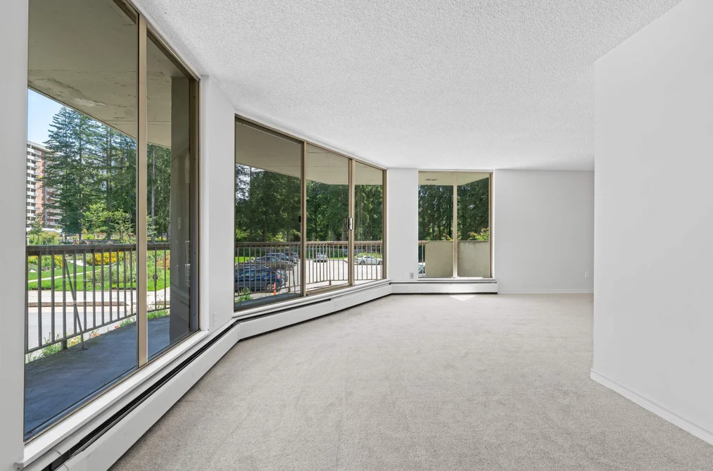208 2024 FULLERTON AVENUE, North Vancouver BC V7P 3G4, North Vancouver BC — Residential for Sale - Photo 2