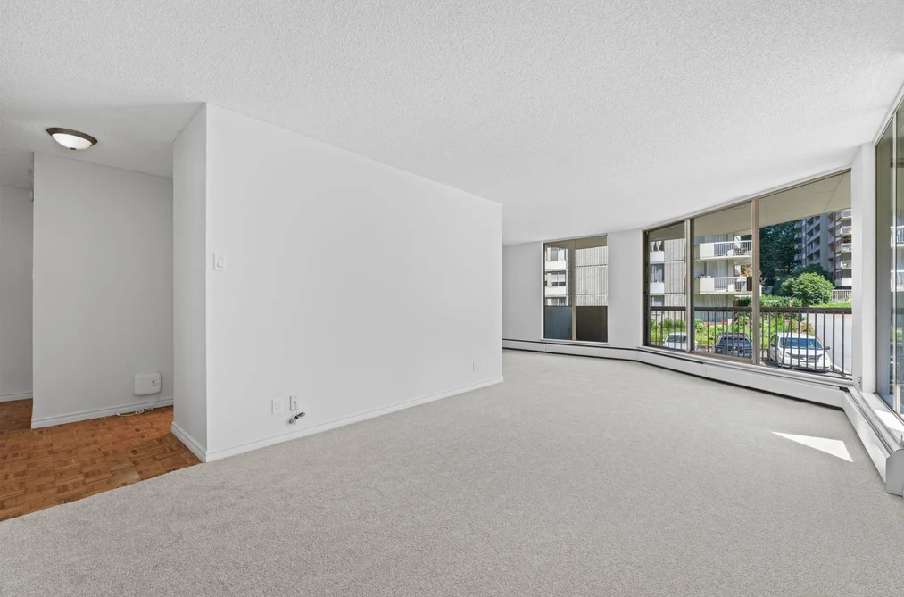 208 2024 FULLERTON AVENUE, North Vancouver BC V7P 3G4, North Vancouver BC — Residential for Sale - Photo 3