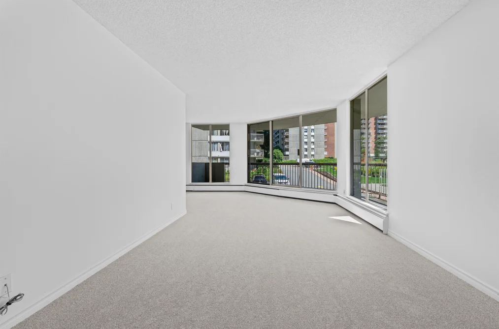 208 2024 FULLERTON AVENUE, North Vancouver BC V7P 3G4, North Vancouver BC — Residential for Sale - Photo 4