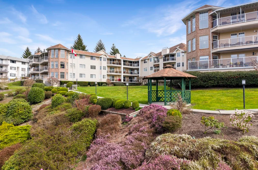 Condo for sale at 208 22611 116 Avenue Maple Ridge British Columbia - MLS: R3117584