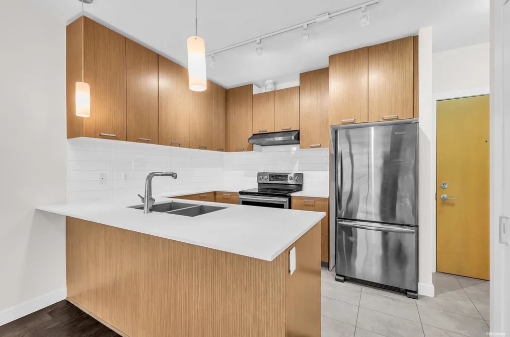 208 2321 SCOTIA STREET, Vancouver BC V5T 0A8, Vancouver BC — Residential for Sale — Photo 5 of 40
