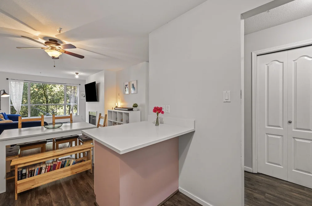 208 2551 PARKVIEW LANE, Port Coquitlam BC V3C 6J8, Port Coquitlam BC — Residential for Sale - Photo 4