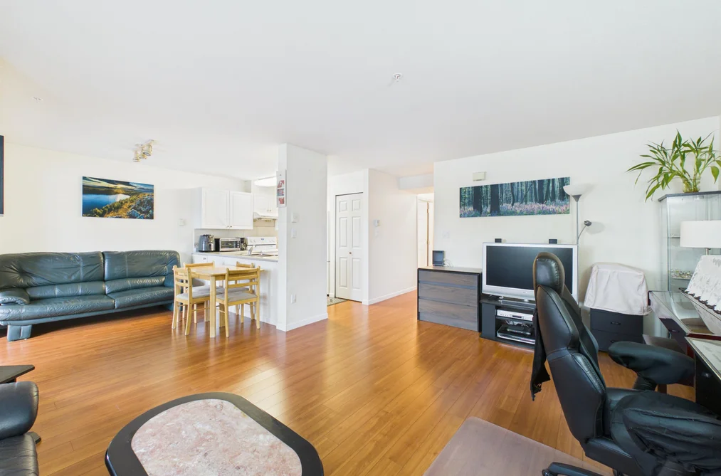 Condo for sale at 208 2677 Broadway Street Vancouver British Columbia - MLS: R3162613