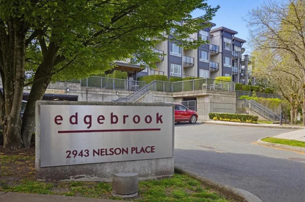 Condo for sale at 208 2943 Nelson Place Abbotsford British Columbia - MLS: R3125736