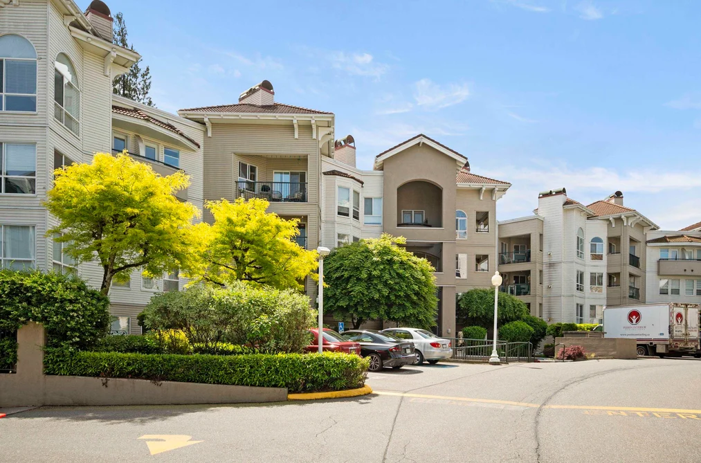 208 3176 GLADWIN ROAD, Abbotsford BC V2T 6R7, Abbotsford BC — Residential for Sale - Photo 2