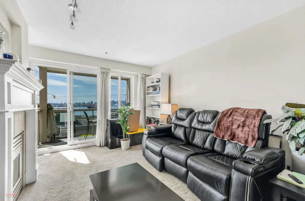 208 333 E 1ST STREET, North Vancouver BC V7L 4W9, North Vancouver BC — Residential for Sale - Photo 3