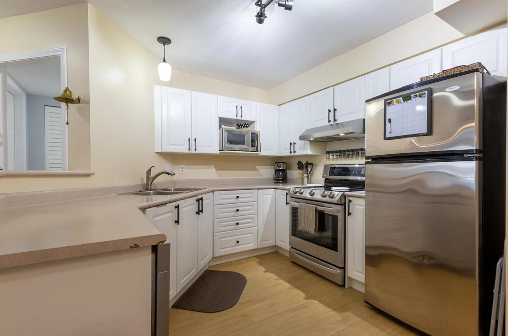 208 33599 2 AVENUE, Mission BC V2V 6J3, Mission BC — Residential for Sale - Photo 5