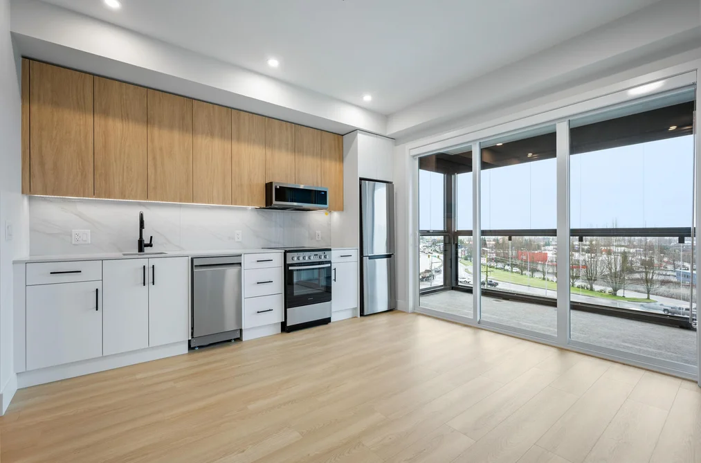 Condo for sale at 208 34385 Gladys Avenue Abbotsford British Columbia - MLS: R3166501