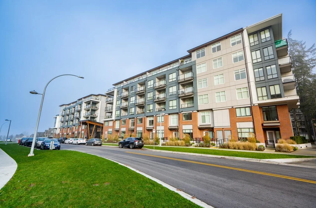 3528 146a St Unit 208, Surrey, BC - MLS: R3175110