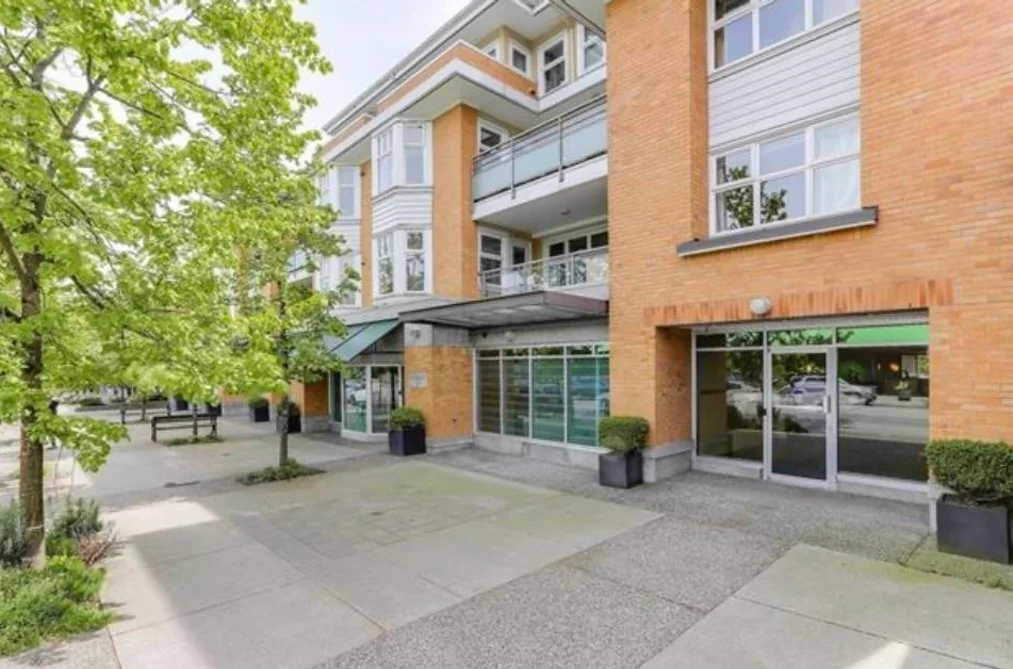 Condo for sale at 208 3580 W 41st Avenue Vancouver British Columbia - MLS: R3169490