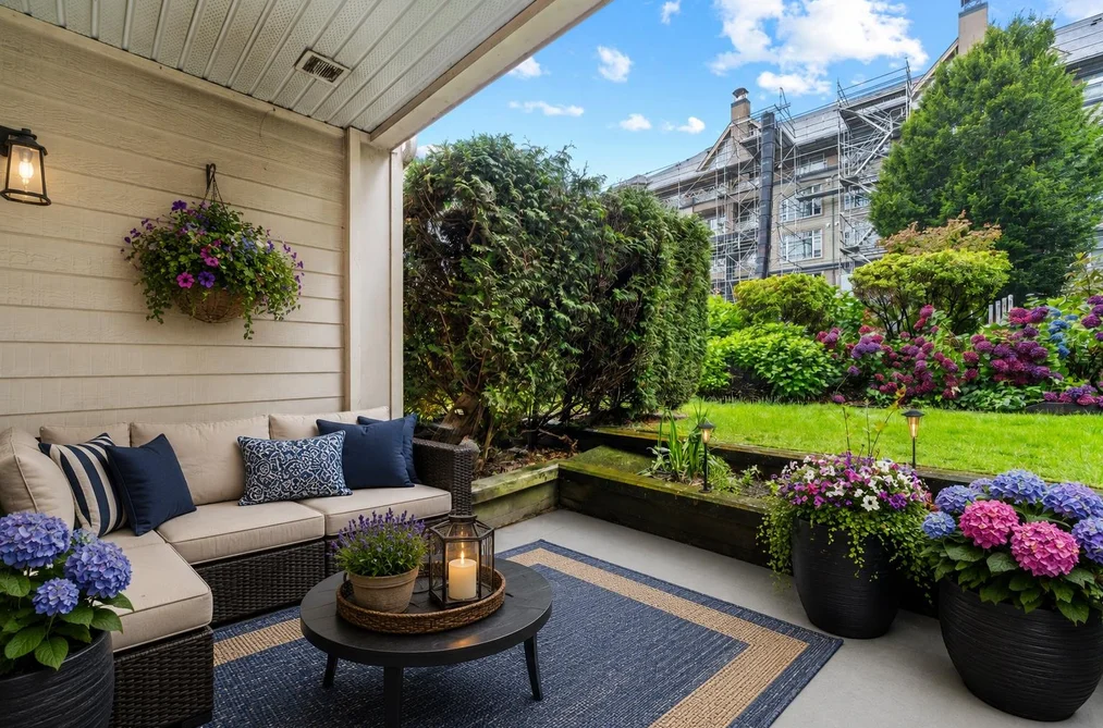 Condo for sale at 208 3608 Deercrest Drive North Vancouver British Columbia - MLS: R3146188