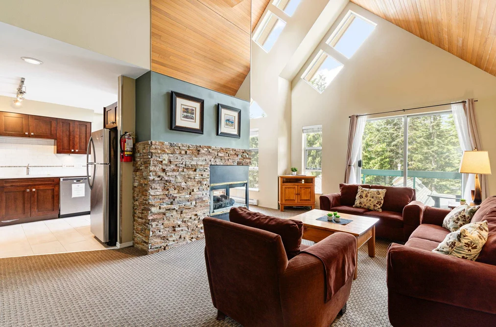 208 4865 PAINTED CLIFF ROAD, Whistler BC V8E 1C8, Whistler BC — Residential for Sale - Photo 2