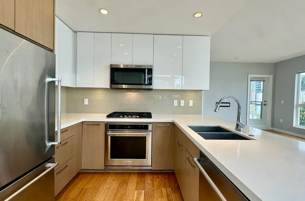 Condo for sale at 208 5311 Cedarbridge Way Richmond British Columbia - MLS: R3164893