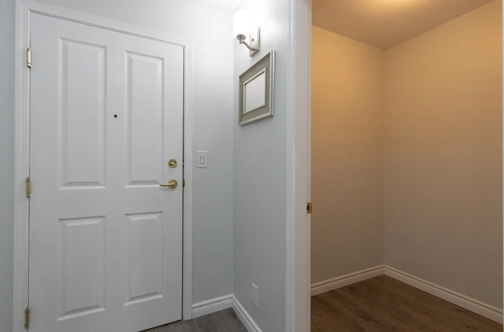 208 5650 OAK STREET, Vancouver BC V6M 2V6, Vancouver BC — Residential for Sale - Photo 3