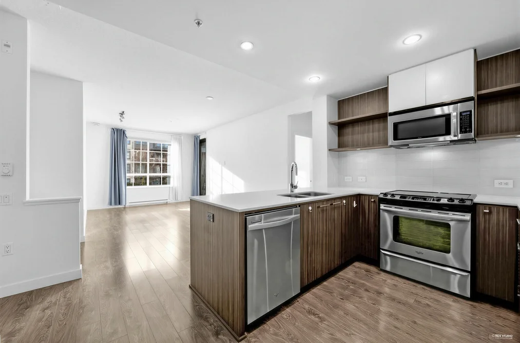 208 608 COMO LAKE AVENUE, Coquitlam BC V3J 0B2, Coquitlam BC — Residential for Sale - Photo 7