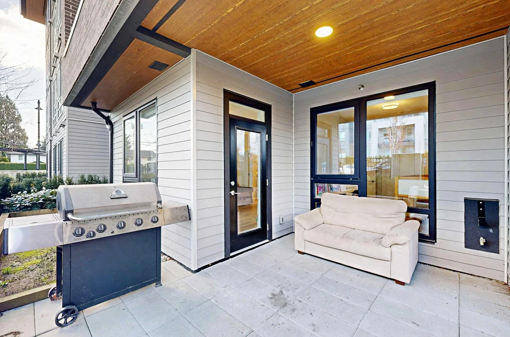 208 615 COTTONWOOD AVENUE, Coquitlam BC V3J 2S5, Coquitlam BC — Residential for Sale - Photo 2