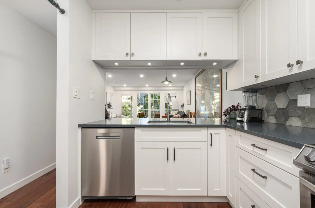 208 655 W 13TH AVENUE, Vancouver BC V5Z 1N8, Vancouver BC — Residential for Sale — Photo 13 of 28